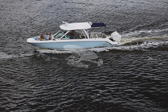 BOSTON WHALER.2 MERC.0482