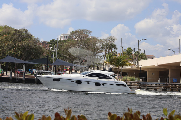 ALOHA.HIGHLAND BCH FL.P50.1