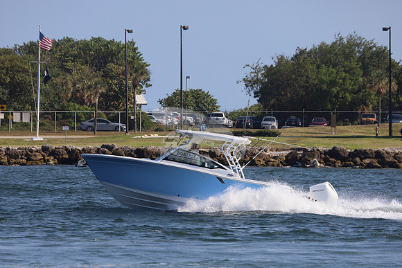 BLACKFIN.BLUE.03