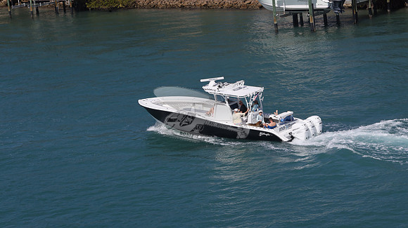 A SALT WEAPON.STUART FL. YELLOWFIN.18