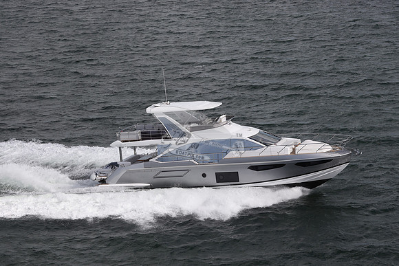 Azimut.60.15