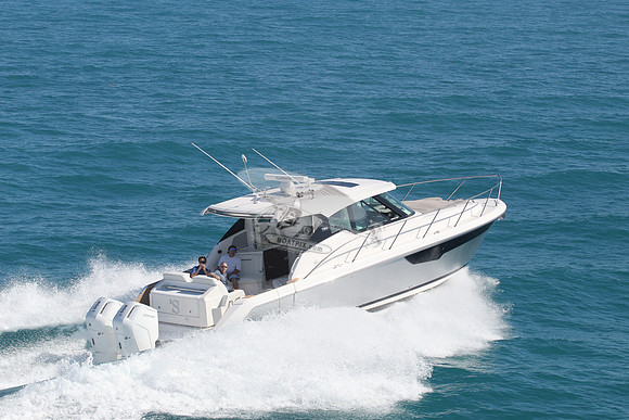 3 S.florida.s2.pursuit.15