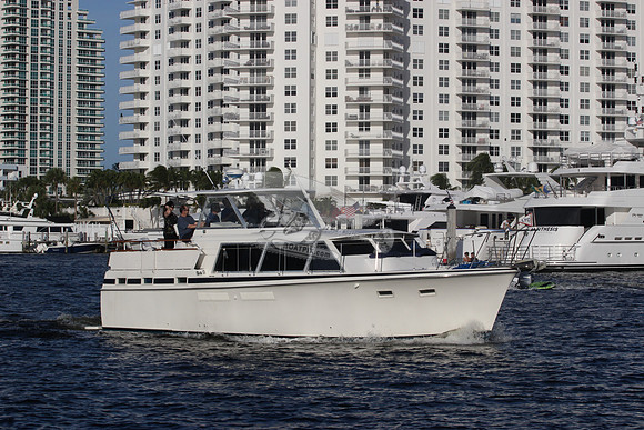 ADVENTURE IV.FT.LAUD.FL.0023