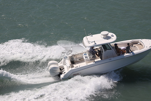 Boston Whaler.2 merc.4