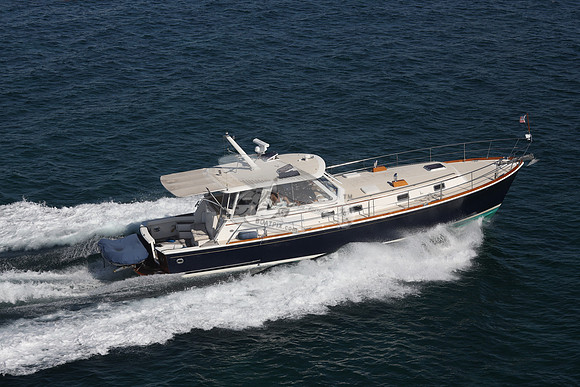 blue.traditional.grand banks. 13