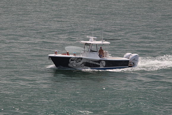 Blue Boat.two yamaha.1