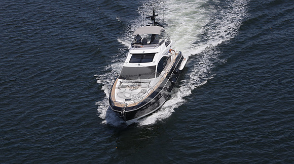 AZIMUT.S7.0235