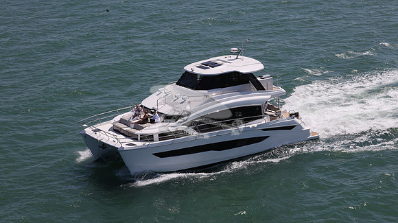 AQUILA YACHT.34
