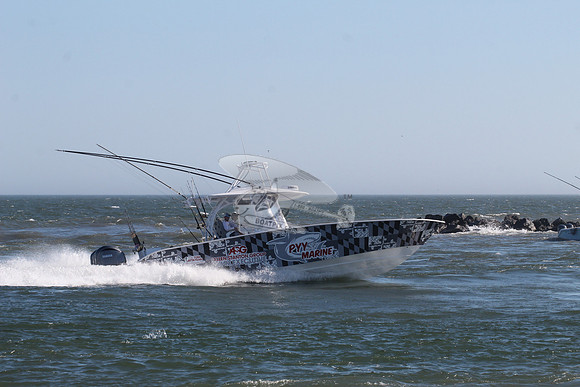 asg pyy marine wrapped boat.7912
