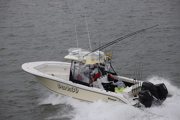 Dark 30.little river.triton.02