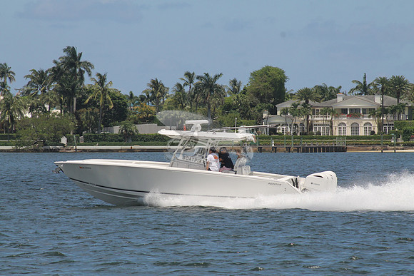 DO1291056.JUPITER BOAT.347