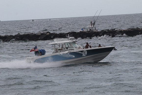 BOSTON WHALER.LT BLUE.503
