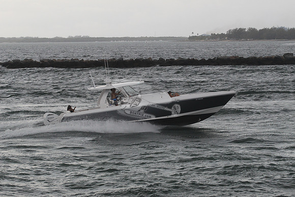 CT1639BK.2208