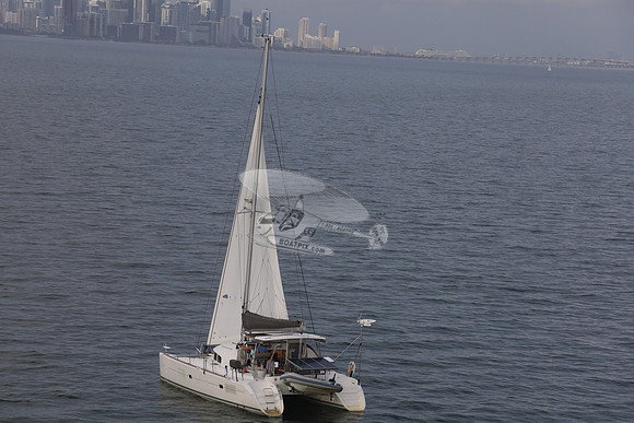 00000.catamaran.10