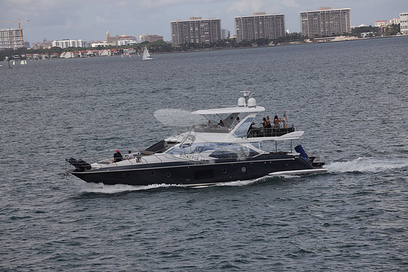 azimut 66.blue hull.6182