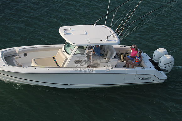 boston whaler 330.2