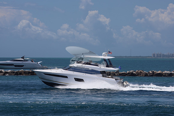 DREAM BIGGER.PRESTIGE56.06