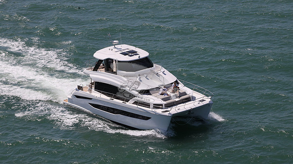 AQUILA YACHT.50