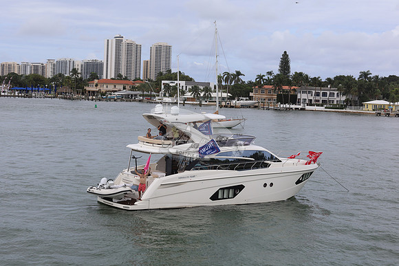 BSOLUTE.PALM BCH FL.43