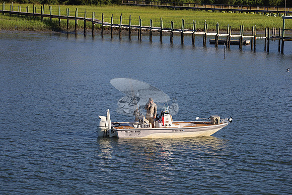 nc5083en.falling tide fishing adventures.7401