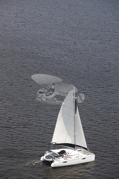 00000.CATAMARAN.096