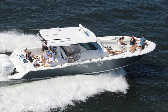 bertram.3 merc 400.5859