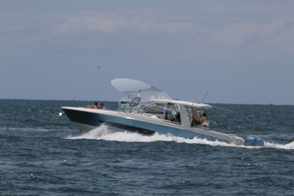 BOSTON WHALER42.FTL.07