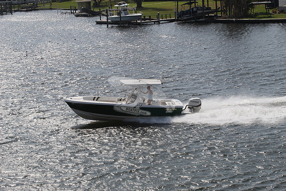 Competition.green.evinrude.06