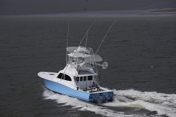 backin up.oregon inlet nc.9329