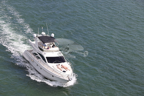 azimut.miami fl.8476