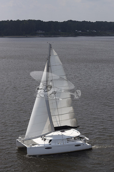 00000.CATAMARAN.022