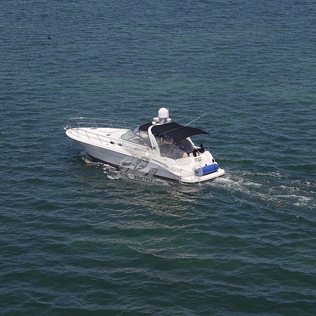 FEELIN NAUTI.MIAMI FL.SR.18