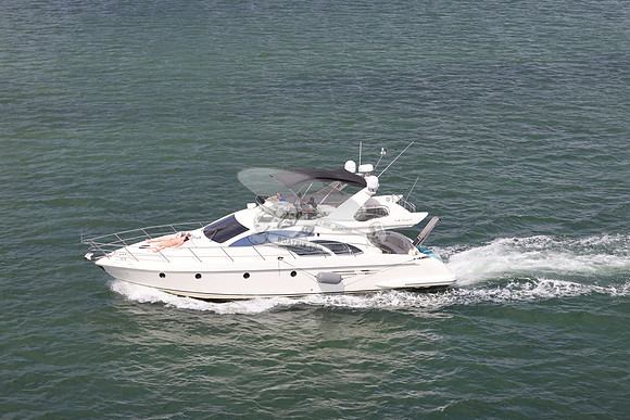 azimut.miami fl.8465