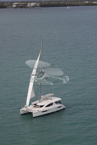 00000.blue moon.48 foot. 07