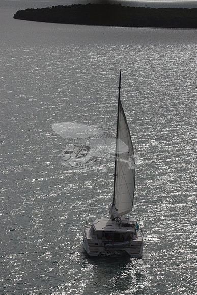 00000.blue moon.48 foot. 21