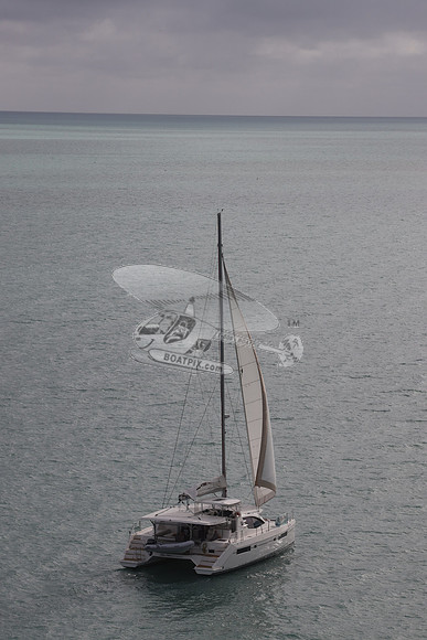 00000.blue moon.48 foot. 23