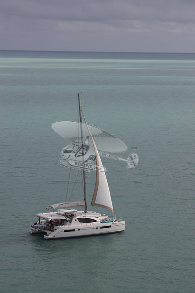 00000.blue moon.48 foot. 24