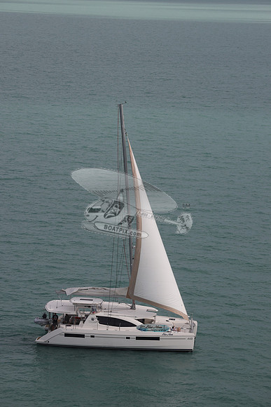 00000.blue moon.48 foot. 32