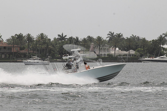 CONCH BOAT.3