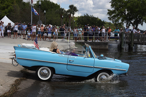 ABOAT2.BLUE.AMPHICAR.02
