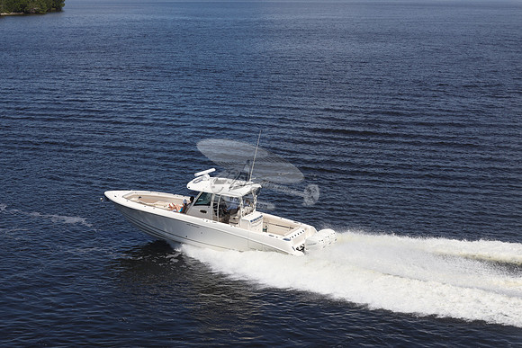 boston whaler.350 outrage.3 merc.14