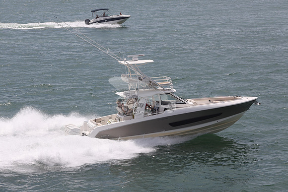 Boston Whaler.420 outrage.cape coral.26