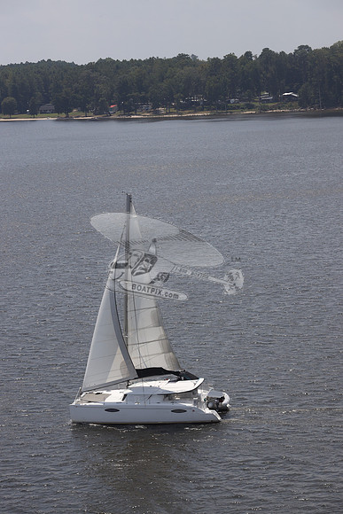 00000.CATAMARAN.001