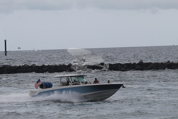 BOSTON WHALER.LT BLUE.501