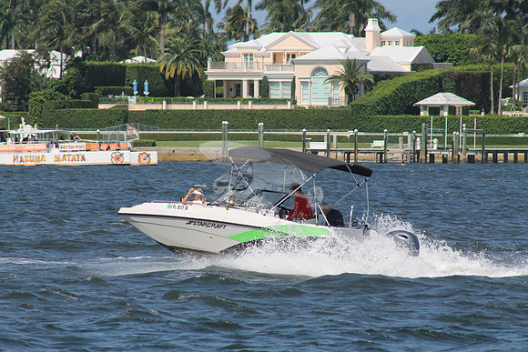 FL0177TA.686