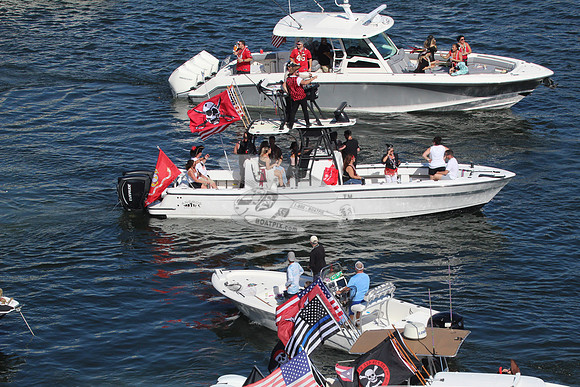 ANDROS & BOSTONWHALER.102