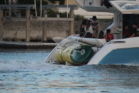 AZIMUT53.BLUE.YELLOW MAT.109
