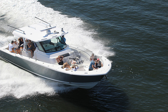 bertram.3 merc 400.5857