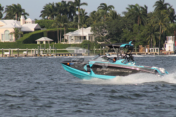 FL0677SS.2308