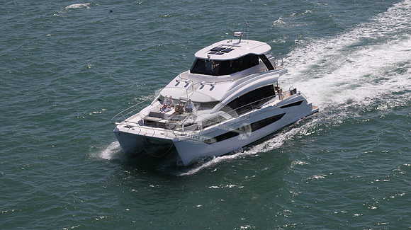AQUILA YACHT.37